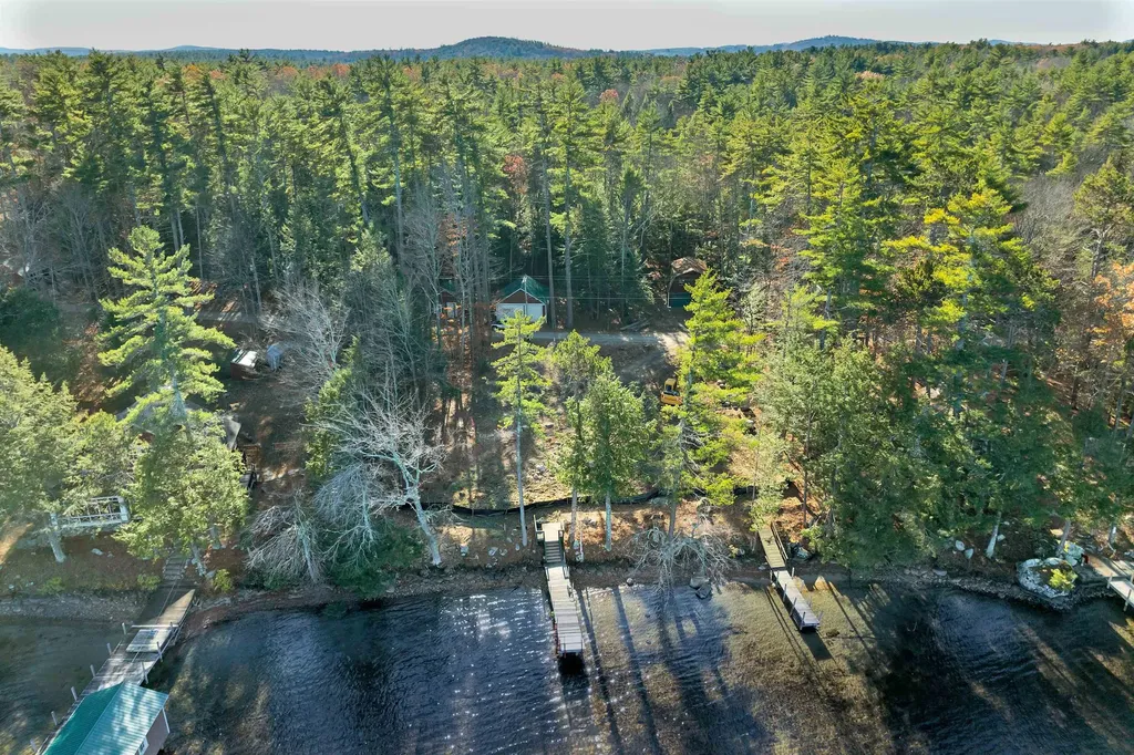 18 Lovejoy Lane Meredith NH 03253