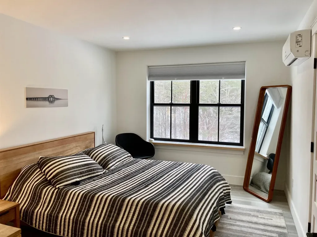 102 Hill Street Stowe VT 05672