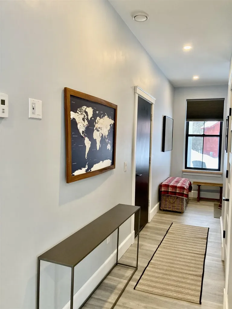 102 Hill Street Stowe VT 05672