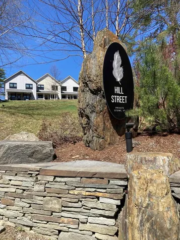 102 Hill Street Stowe VT 05672