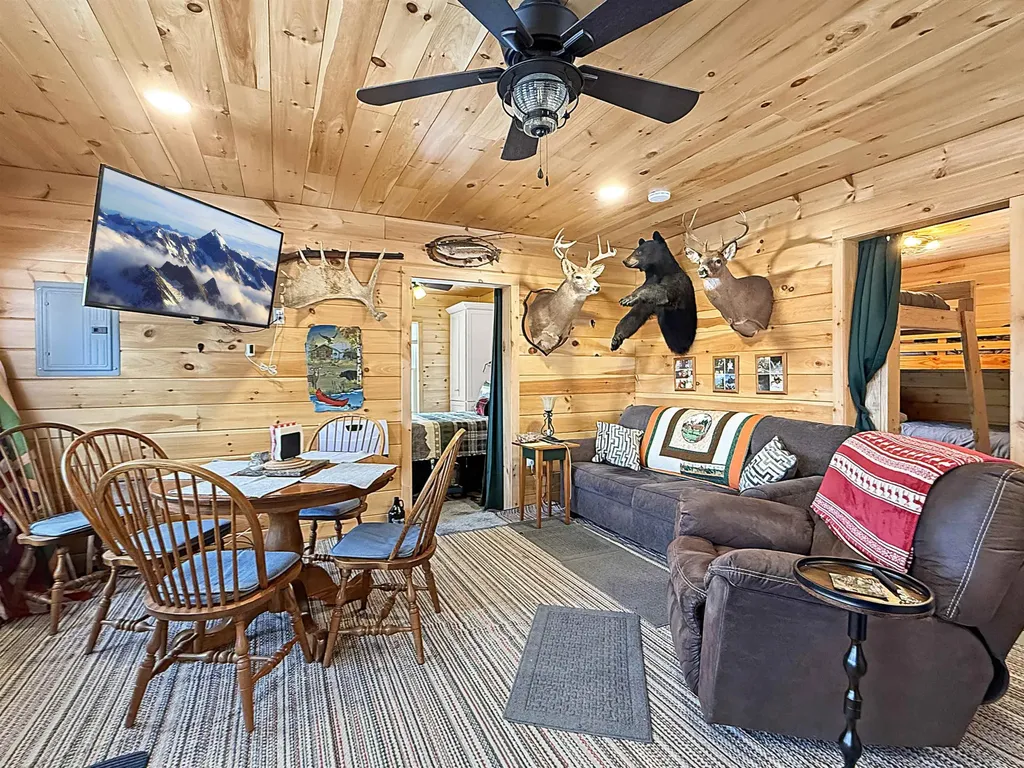 378 Reservoir Road Canaan VT 05903