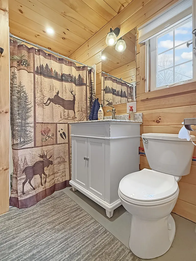 378 Reservoir Road Canaan VT 05903