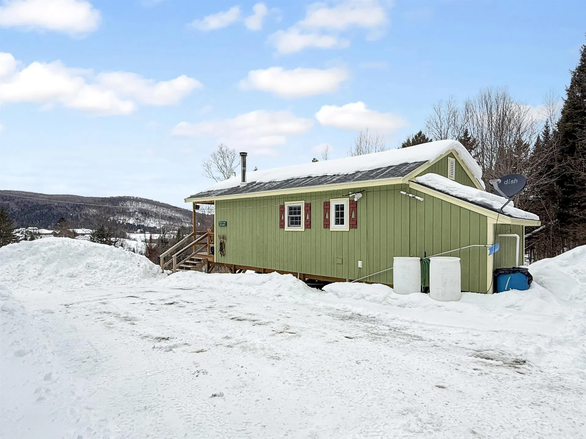378 Reservoir Road Canaan VT 05903