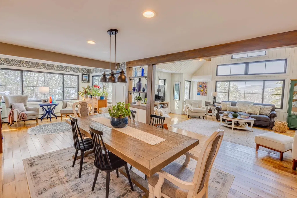 22 Deacon Willey Road Campton NH 03223