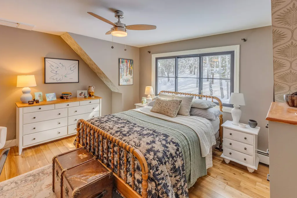 22 Deacon Willey Road Campton NH 03223