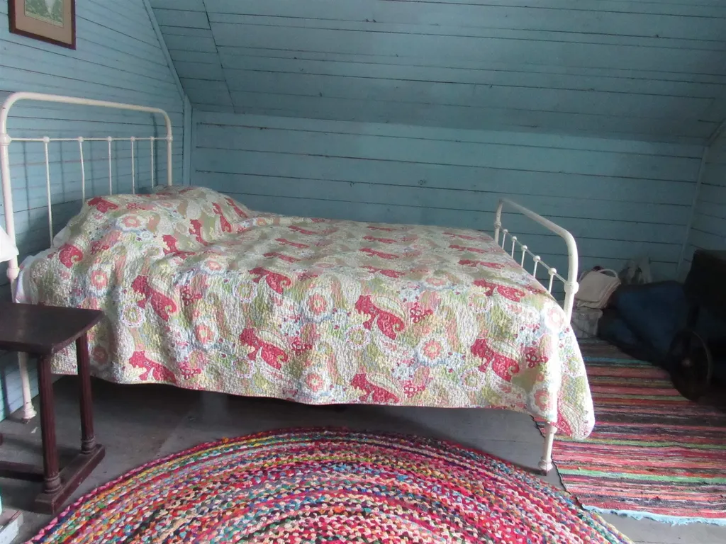 199 Geraldine Avenue Troy VT 05859