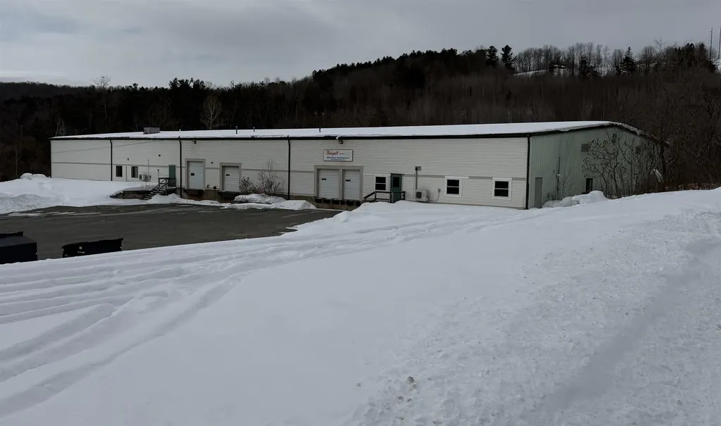 832 Pleasant Street Newport City VT 05855