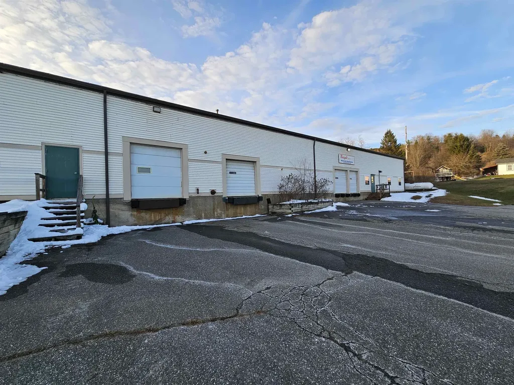 832 Pleasant Street Newport City VT 05855