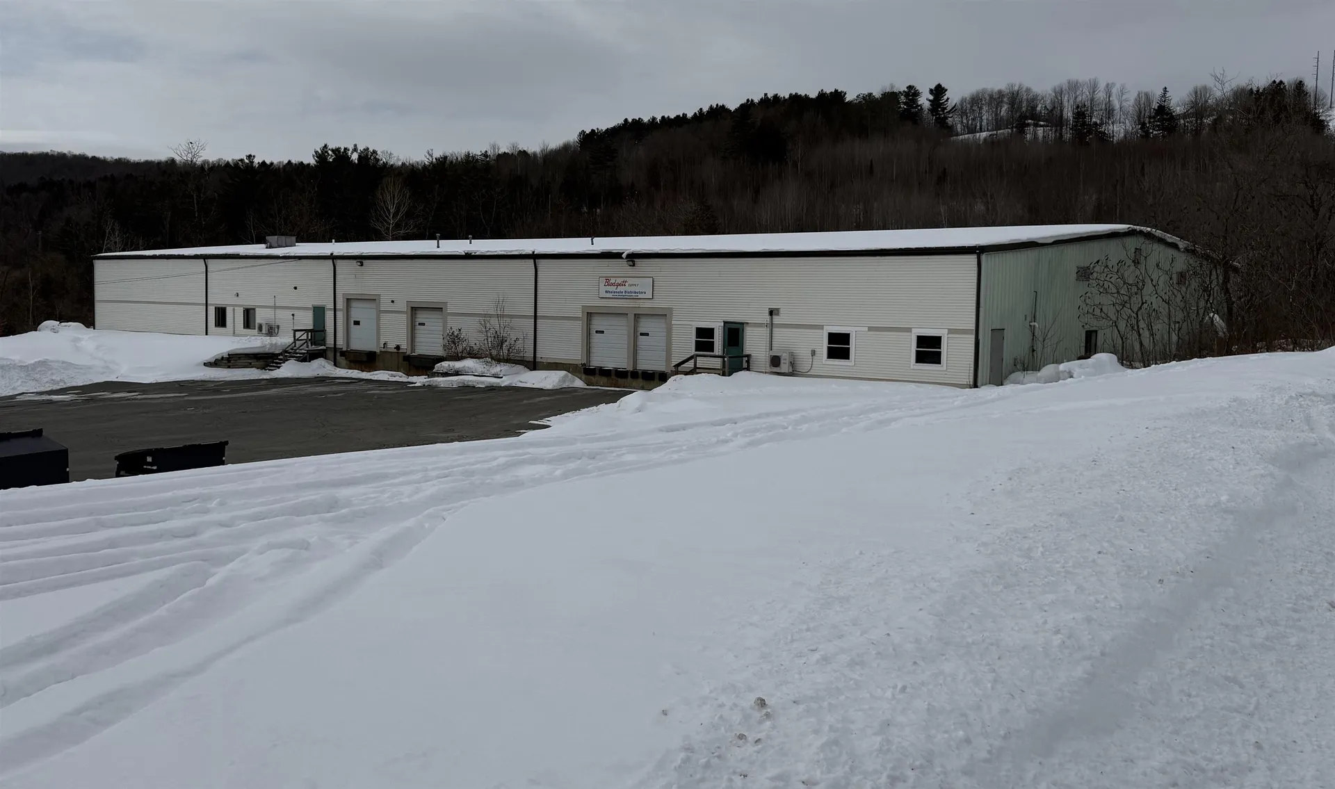 832 Pleasant Street Newport City VT 05855
