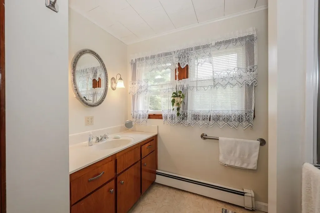 1478 Route 3 N Carroll NH 03598