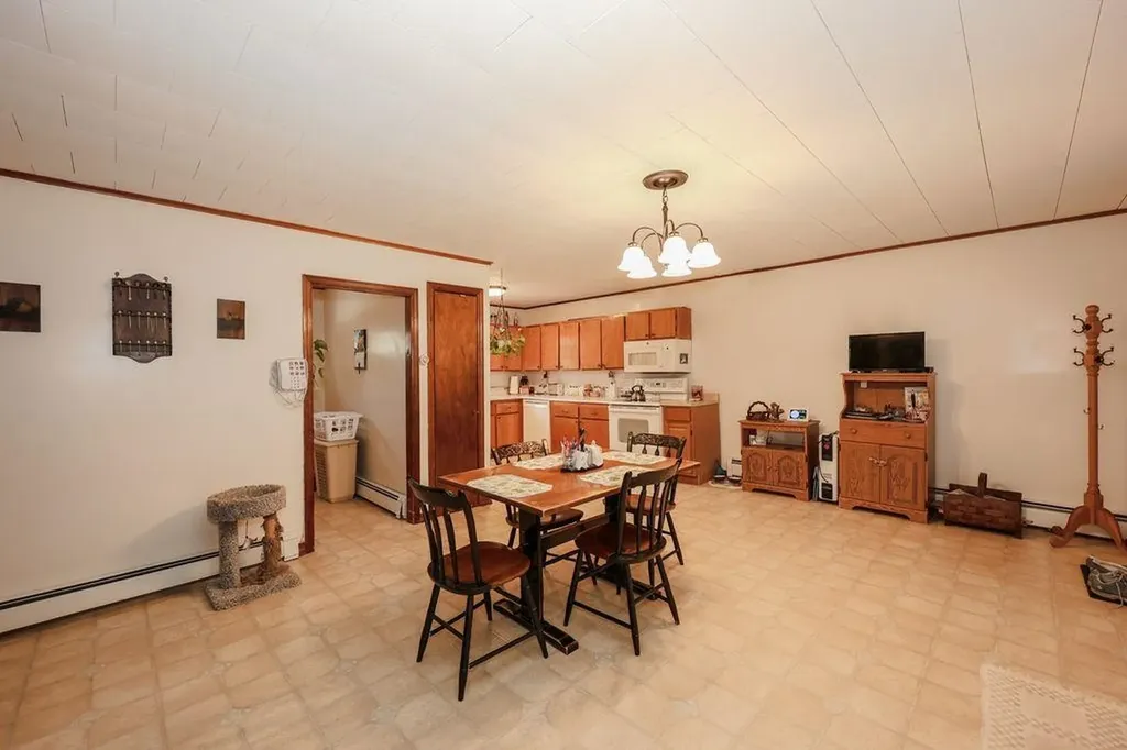 1478 Route 3 N Carroll NH 03598