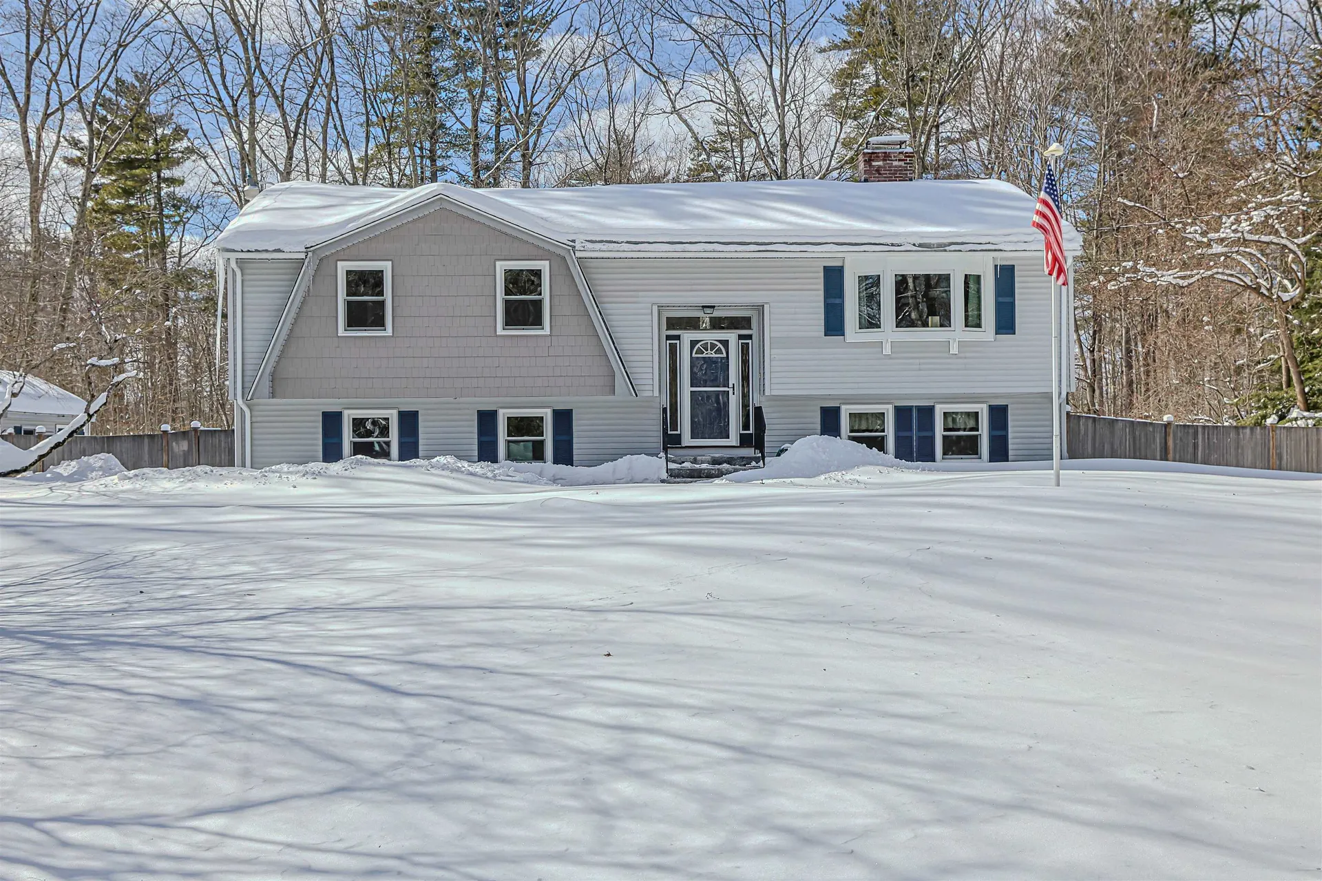 27 Farmer Road Merrimack NH 03054