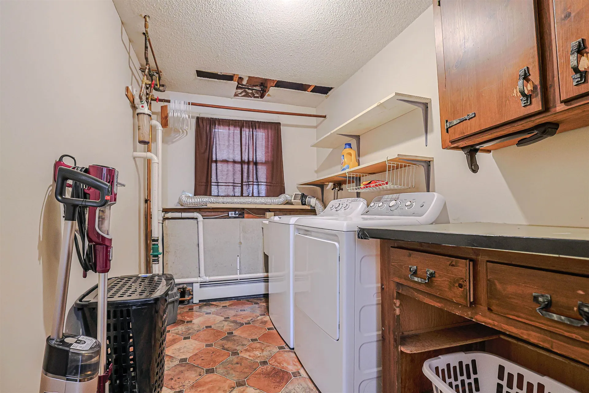 27 Farmer Road Merrimack NH 03054