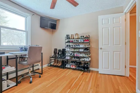 27 Farmer Road Merrimack NH 03054