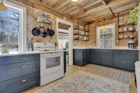 11 North Line Road Wolfeboro NH 03894