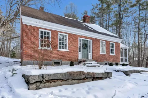 11 North Line Road Wolfeboro NH 03894