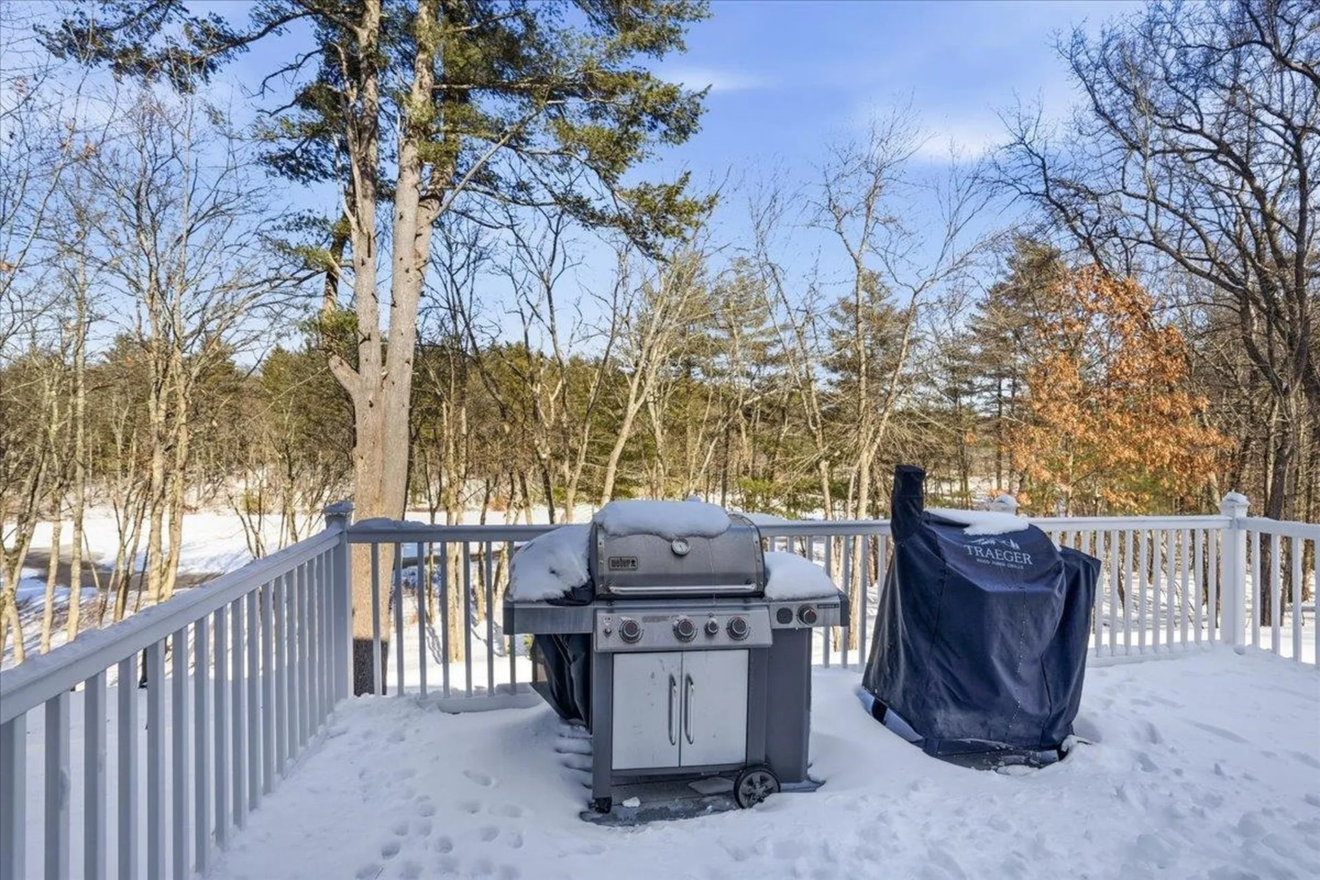 59 Post Road Hooksett NH 03106