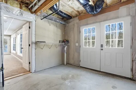 59 Post Road Hooksett NH 03106