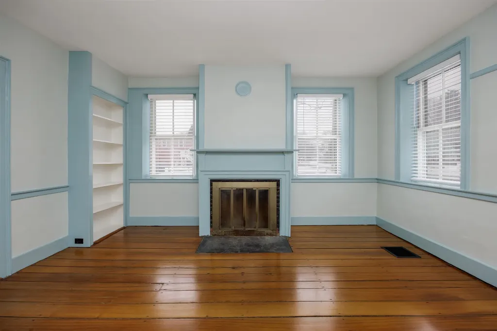 1106 Route 12a Plainfield NH 03781