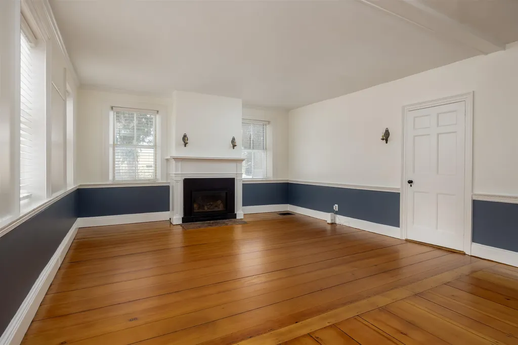 1106 Route 12a Plainfield NH 03781