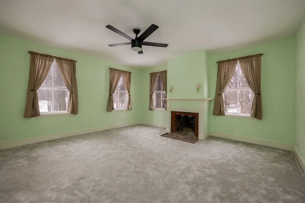 1106 Route 12a Plainfield NH 03781