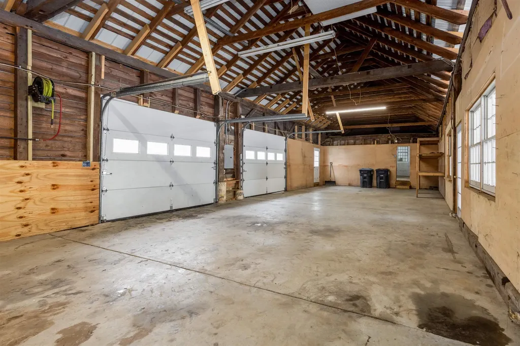 1106 Route 12a Plainfield NH 03781