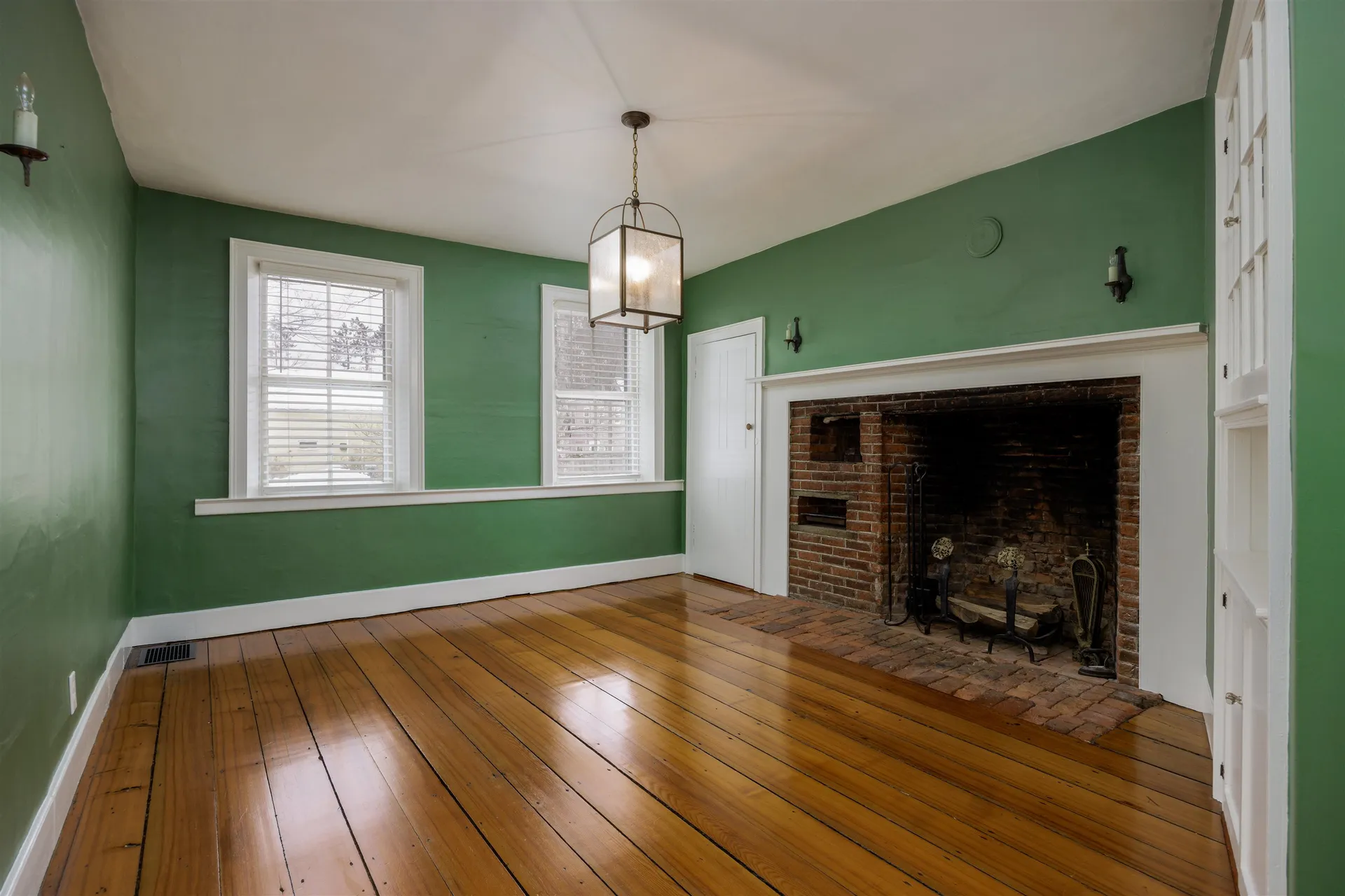 1106 Route 12a Plainfield NH 03781