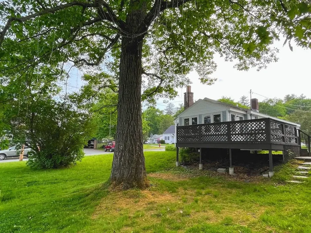 21 Wheatley Street Lebanon NH 03766