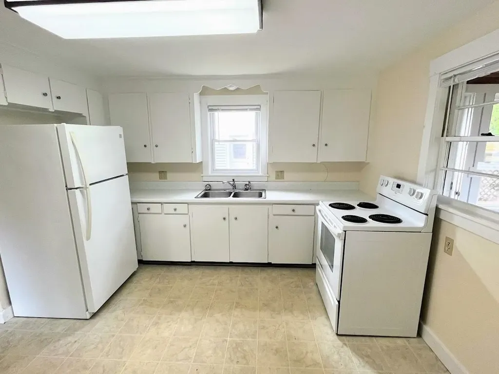 21 Wheatley Street Lebanon NH 03766