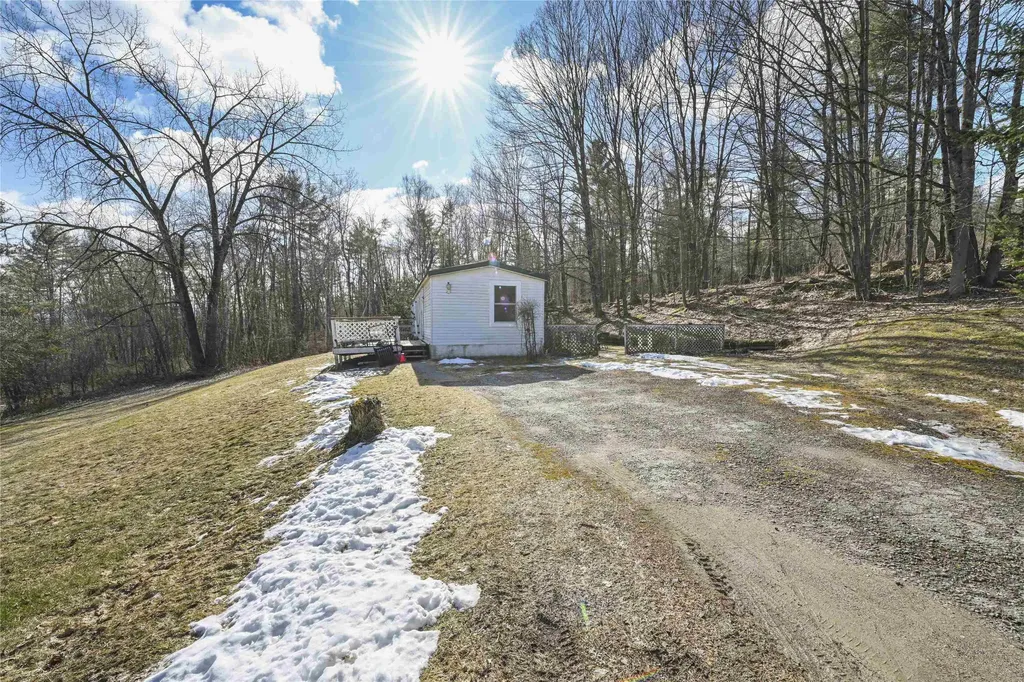 87 Cote Road Richmond VT 05477