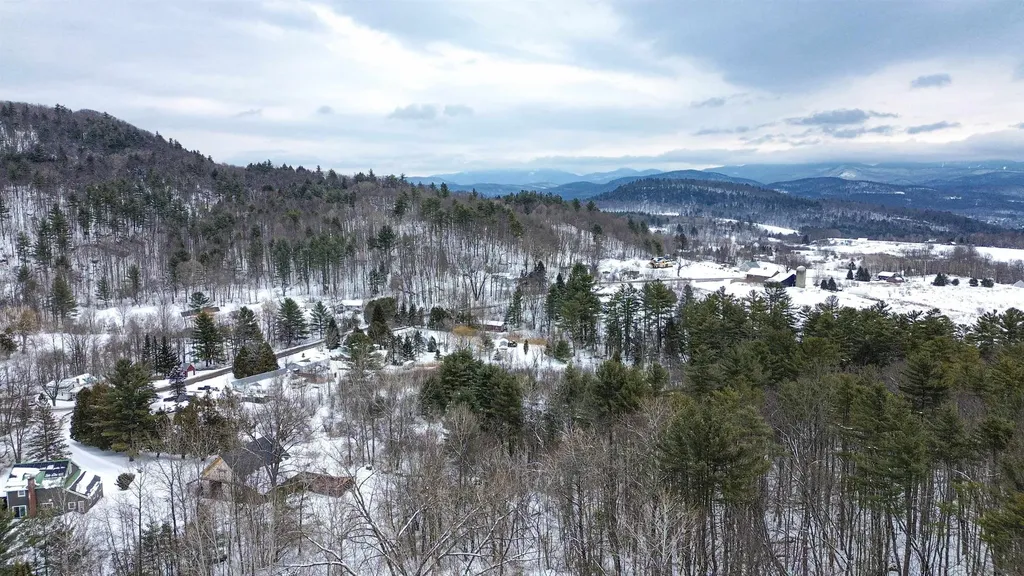 87 Cote Road Richmond VT 05477