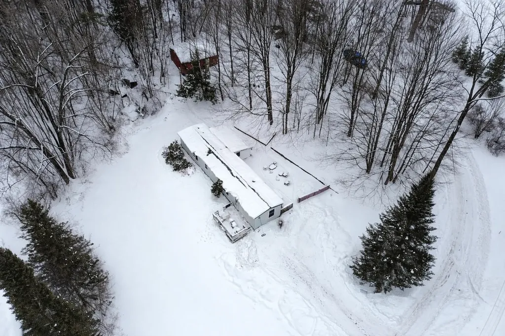 87 Cote Road Richmond VT 05477