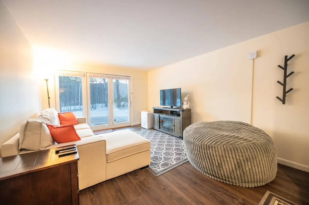 14D Upper Handle Road Dover VT 05356