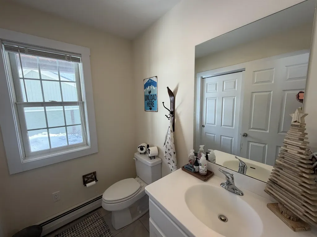 24 Amber Way Warren VT 05674