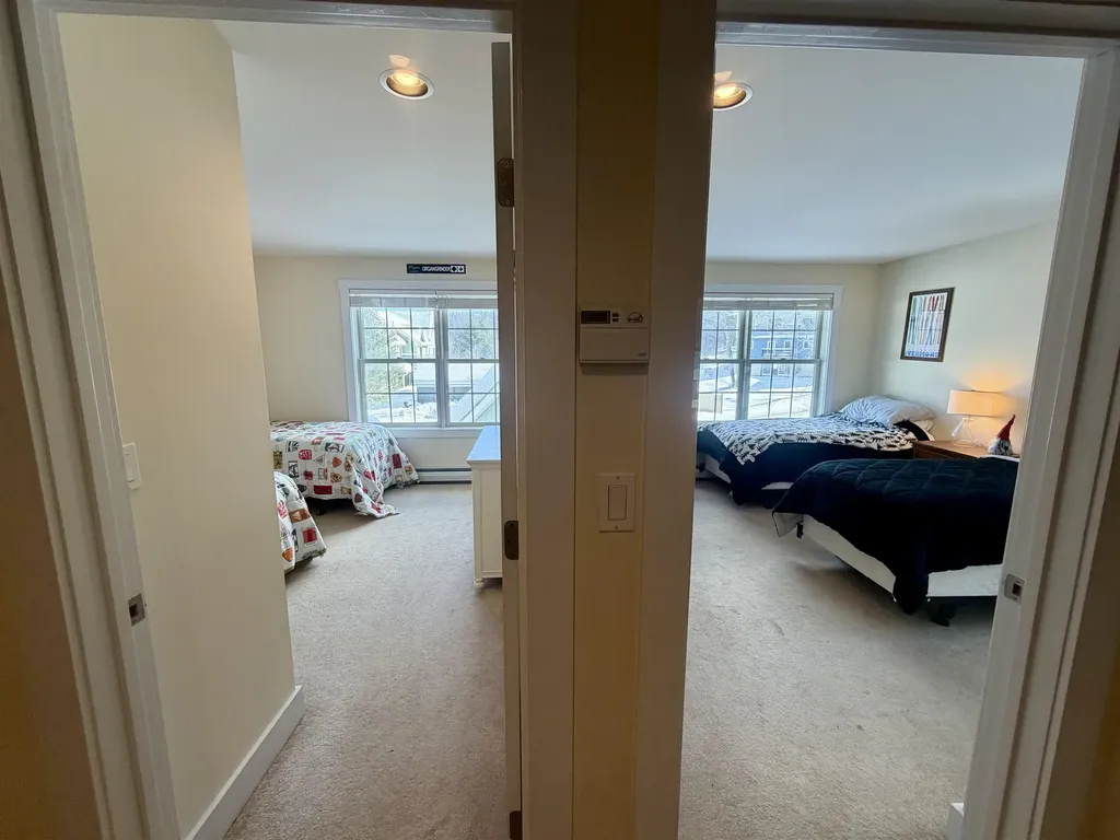 24 Amber Way Warren VT 05674