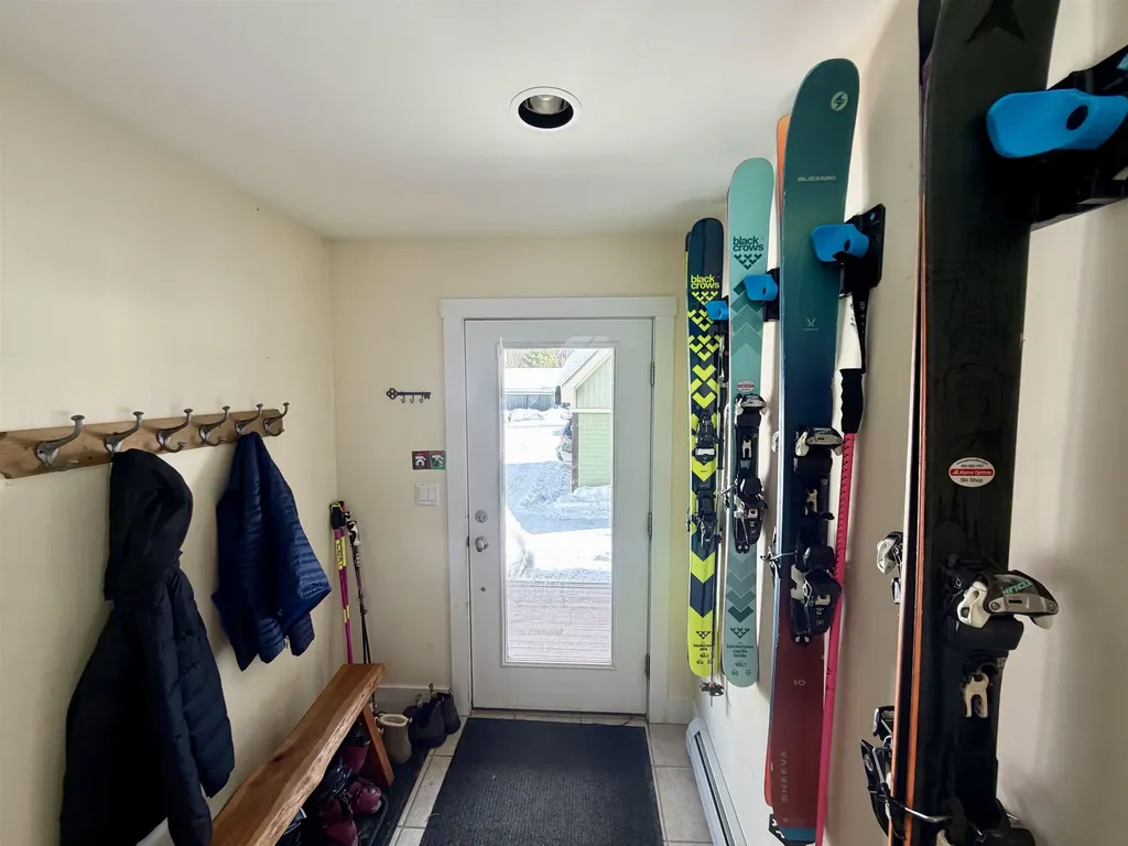 24 Amber Way Warren VT 05674