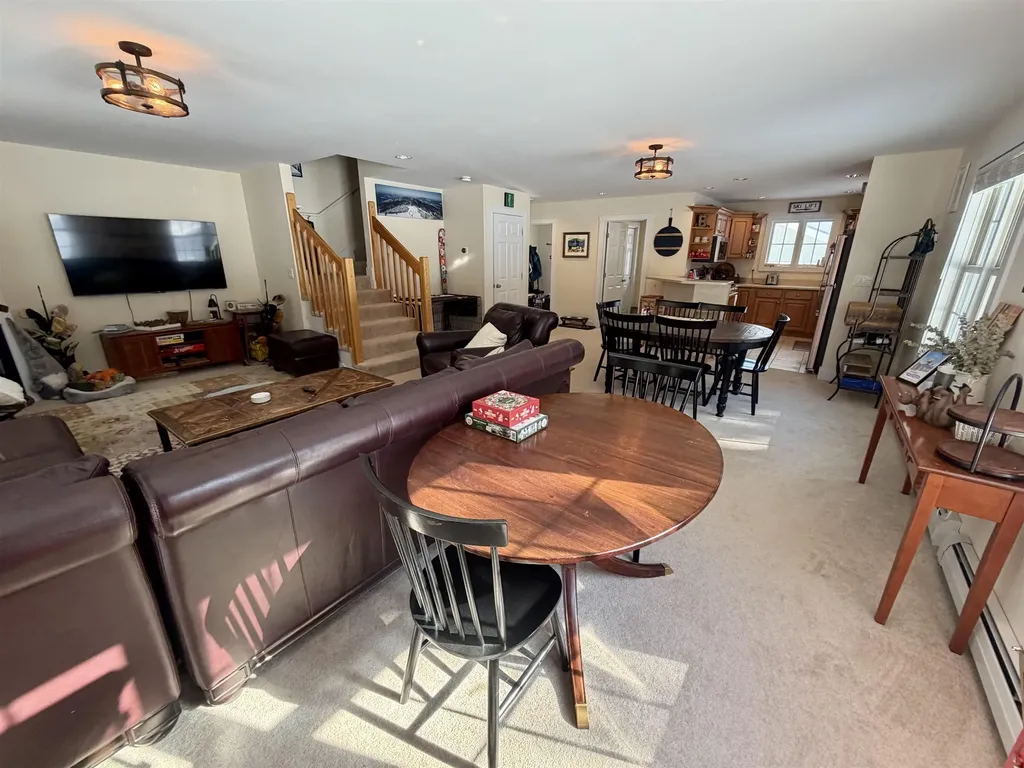 24 Amber Way Warren VT 05674