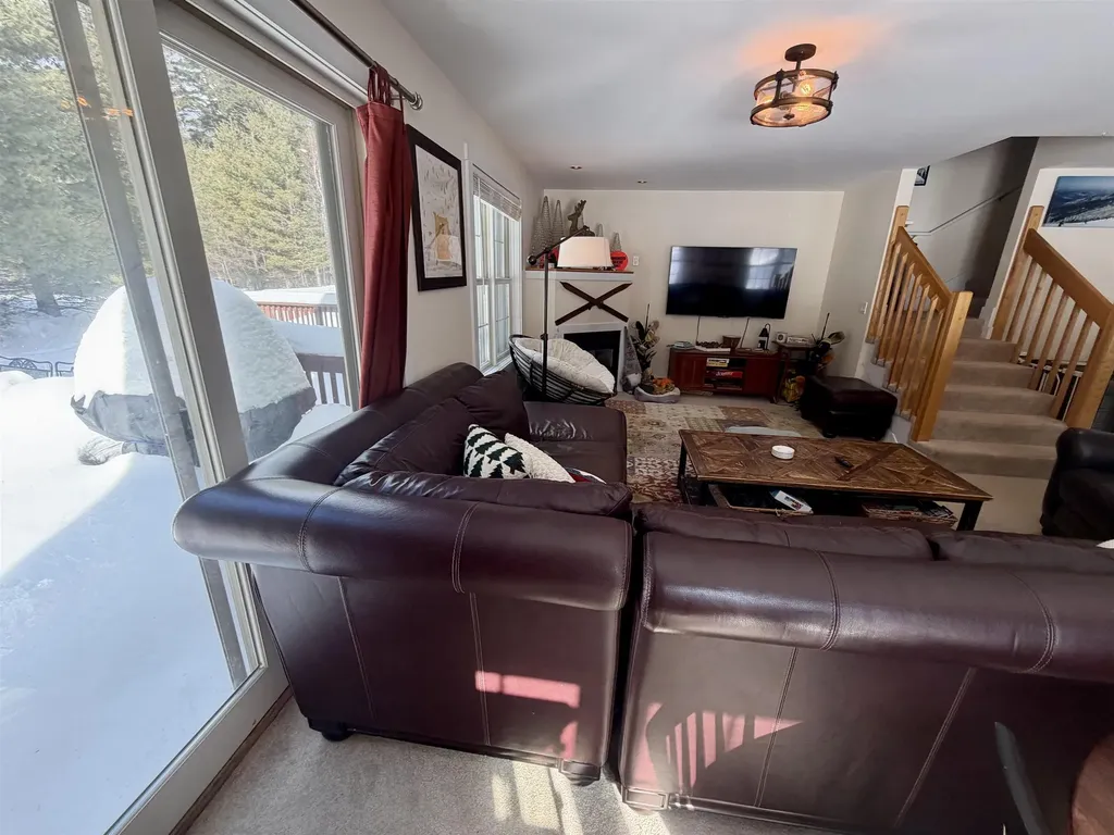 24 Amber Way Warren VT 05674