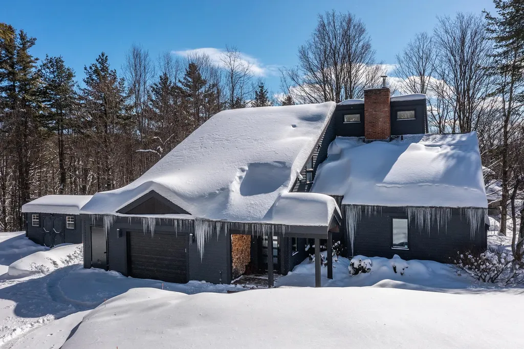 104 High Meadow Road Winhall VT 05340