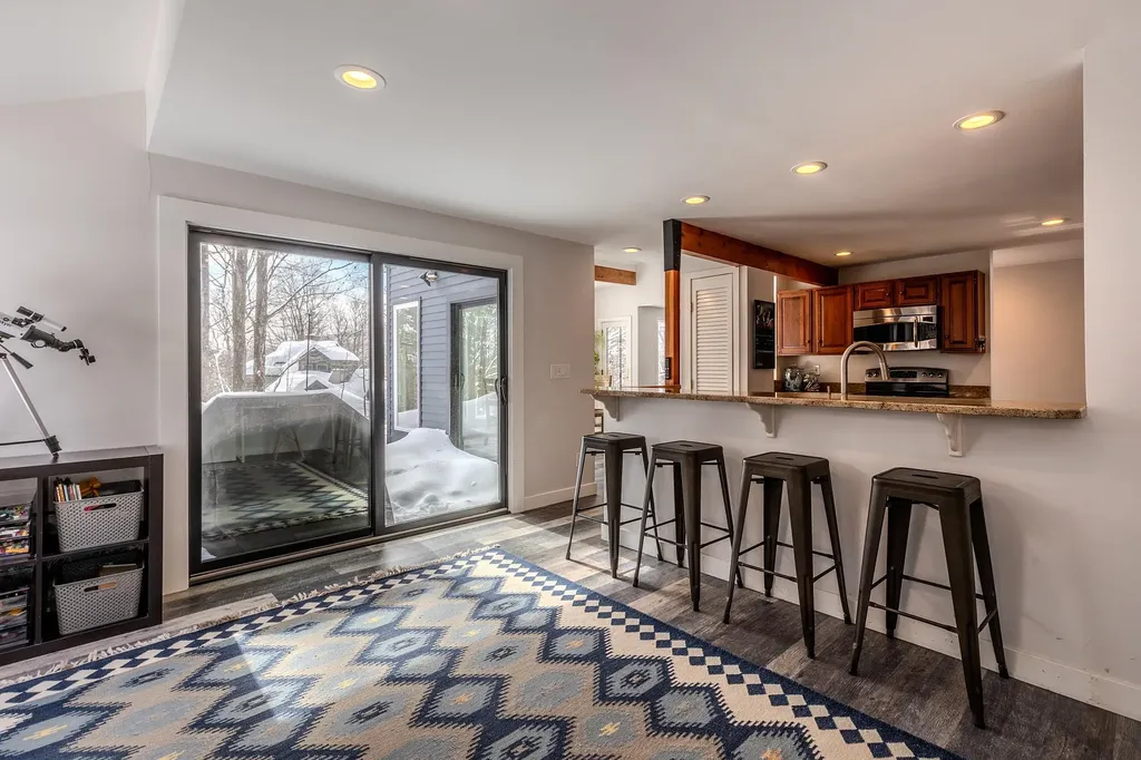 104 High Meadow Road Winhall VT 05340