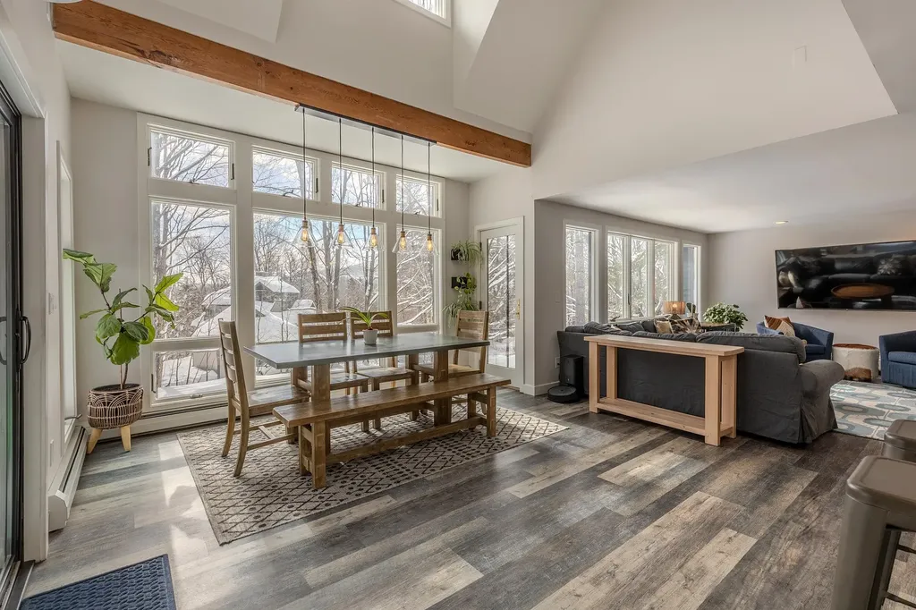 104 High Meadow Road Winhall VT 05340