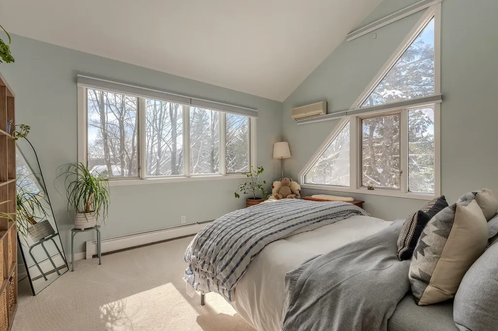 104 High Meadow Road Winhall VT 05340