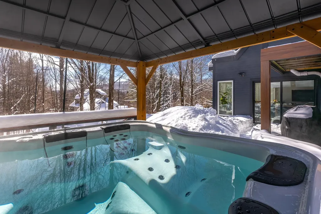 104 High Meadow Road Winhall VT 05340