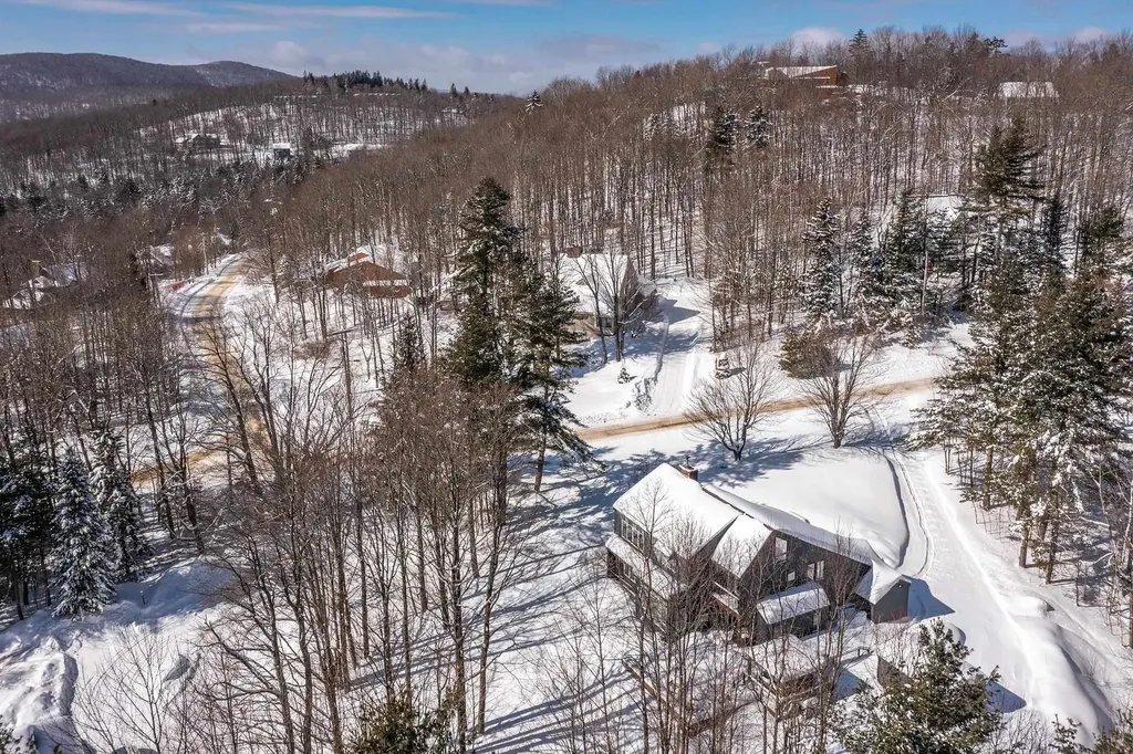 104 High Meadow Road Winhall VT 05340