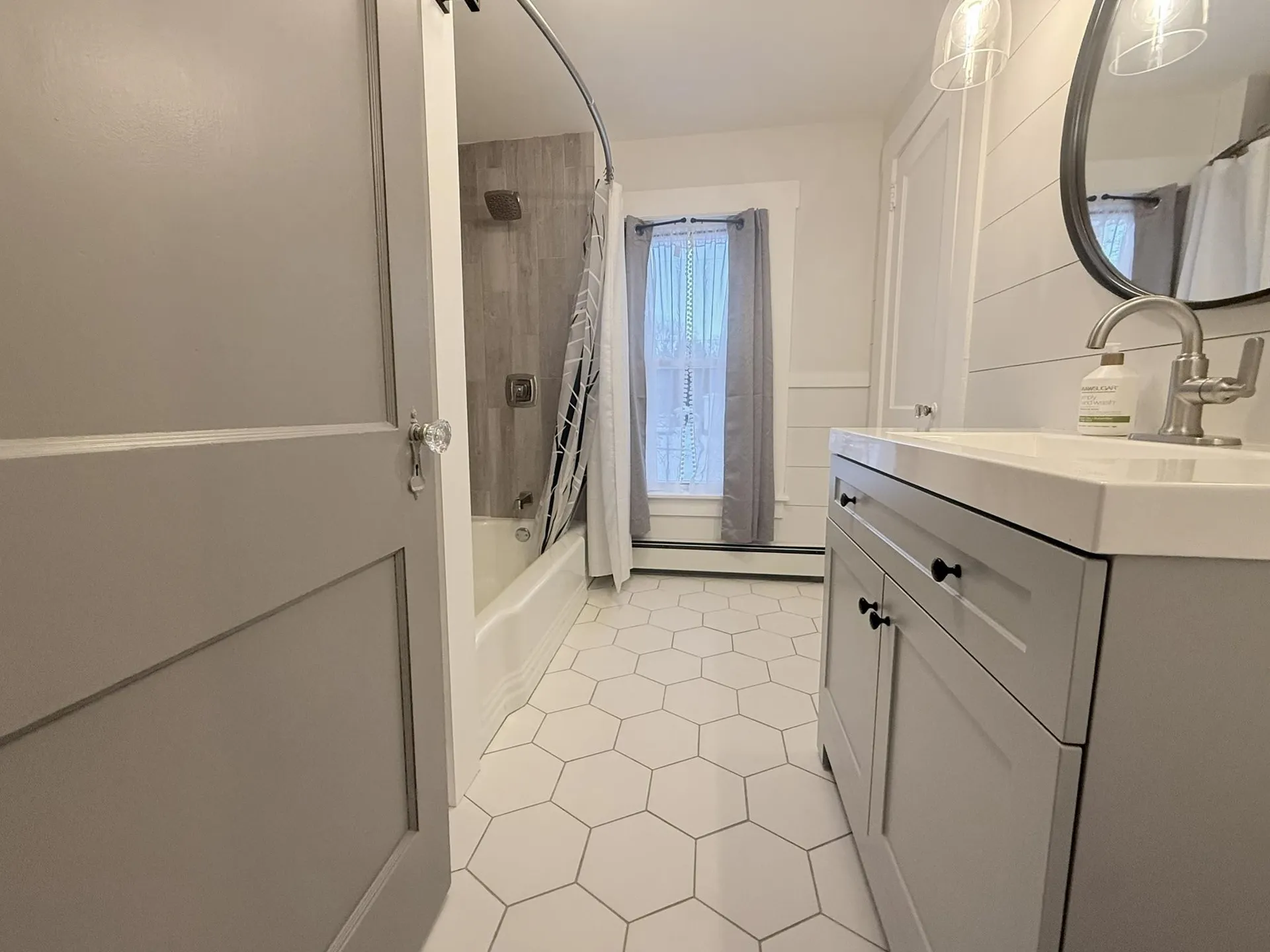 19 Kenyon Street Claremont NH 03743