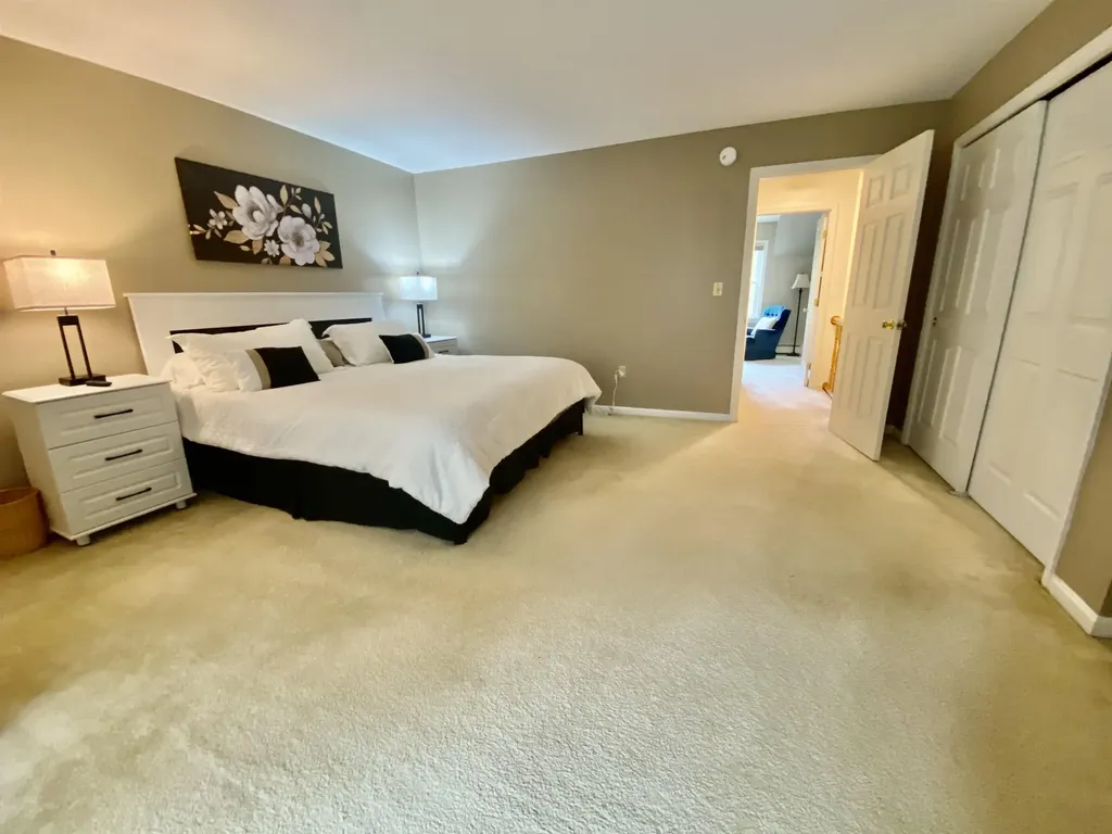 85 Townhouse Way Woodstock VT 05091