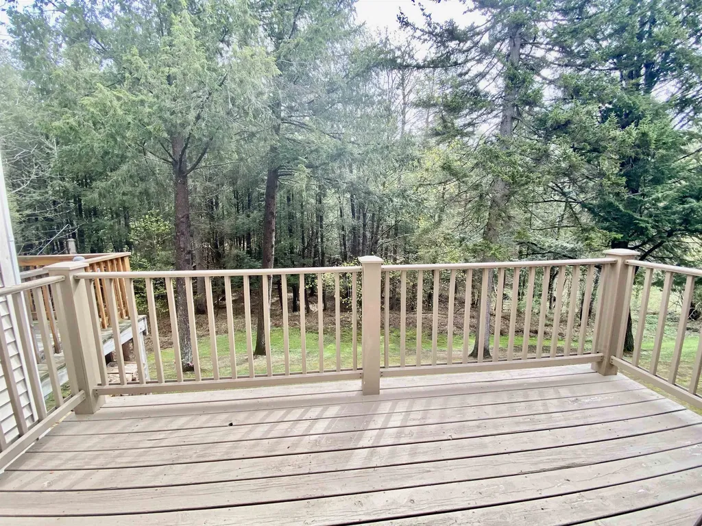 85 Townhouse Way Woodstock VT 05091