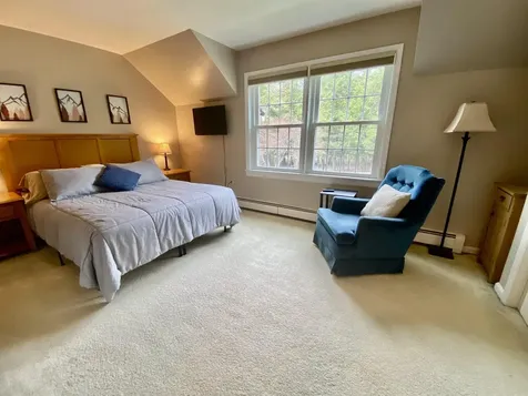 85 Townhouse Way Woodstock VT 05091