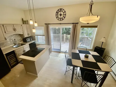 85 Townhouse Way Woodstock VT 05091