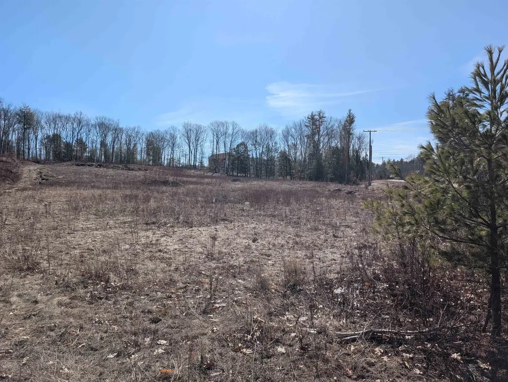 00 Calef Highway Barrington NH 03825